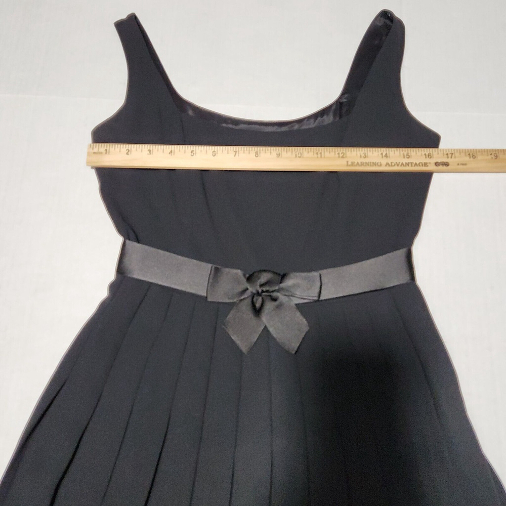 LAUNDRY by Shelli Segal Black Dress Knife Pleated LBD Satin Bow Waist Trim Sz 6 - Picture 5 of 10